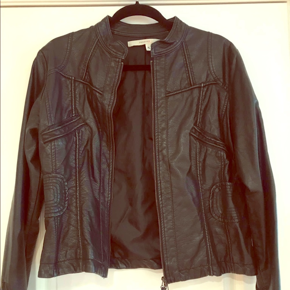 Studio M - worn once.